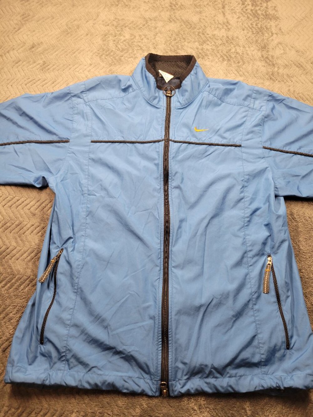 Nike mens vintage jacket size medium blue good condition